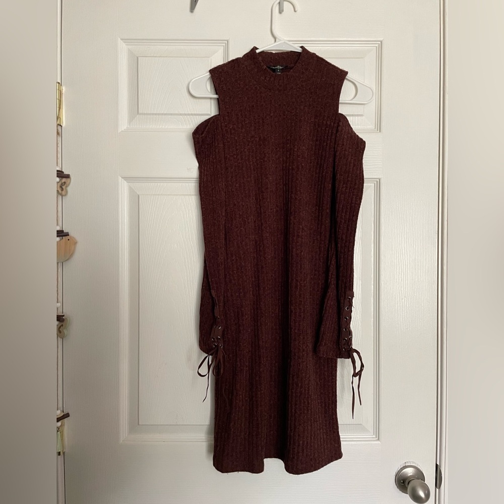 Jessica Simpson Brown Cold Shoulder Dress